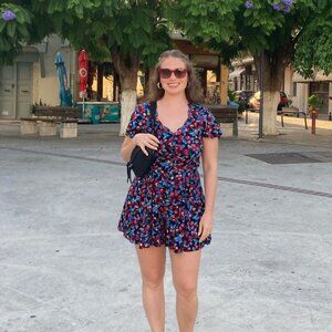 Meet your Posher, Ellie